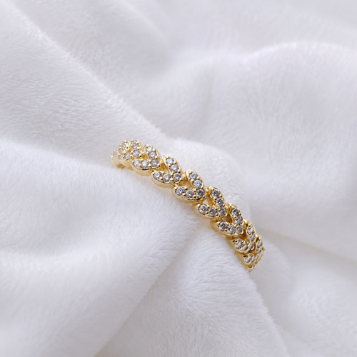 Crystal Leaf Band Ring – Gold-Tone Elegant Finger Ring