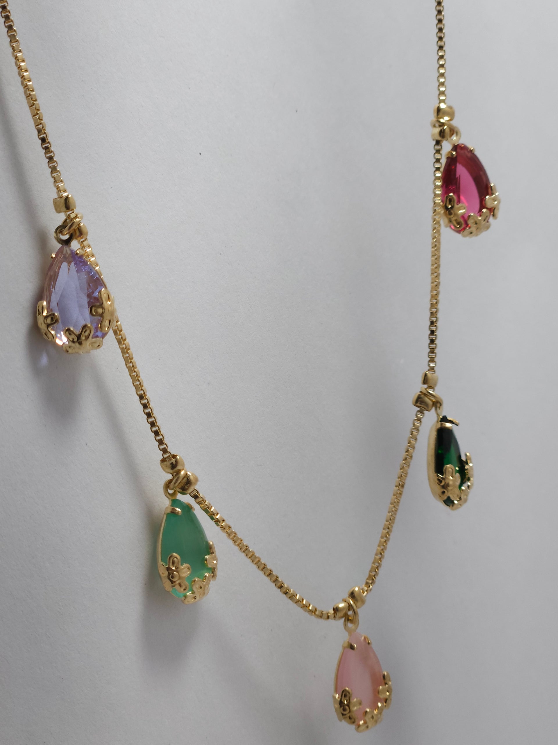 Multicolor Teardrop Pendant Necklace Set