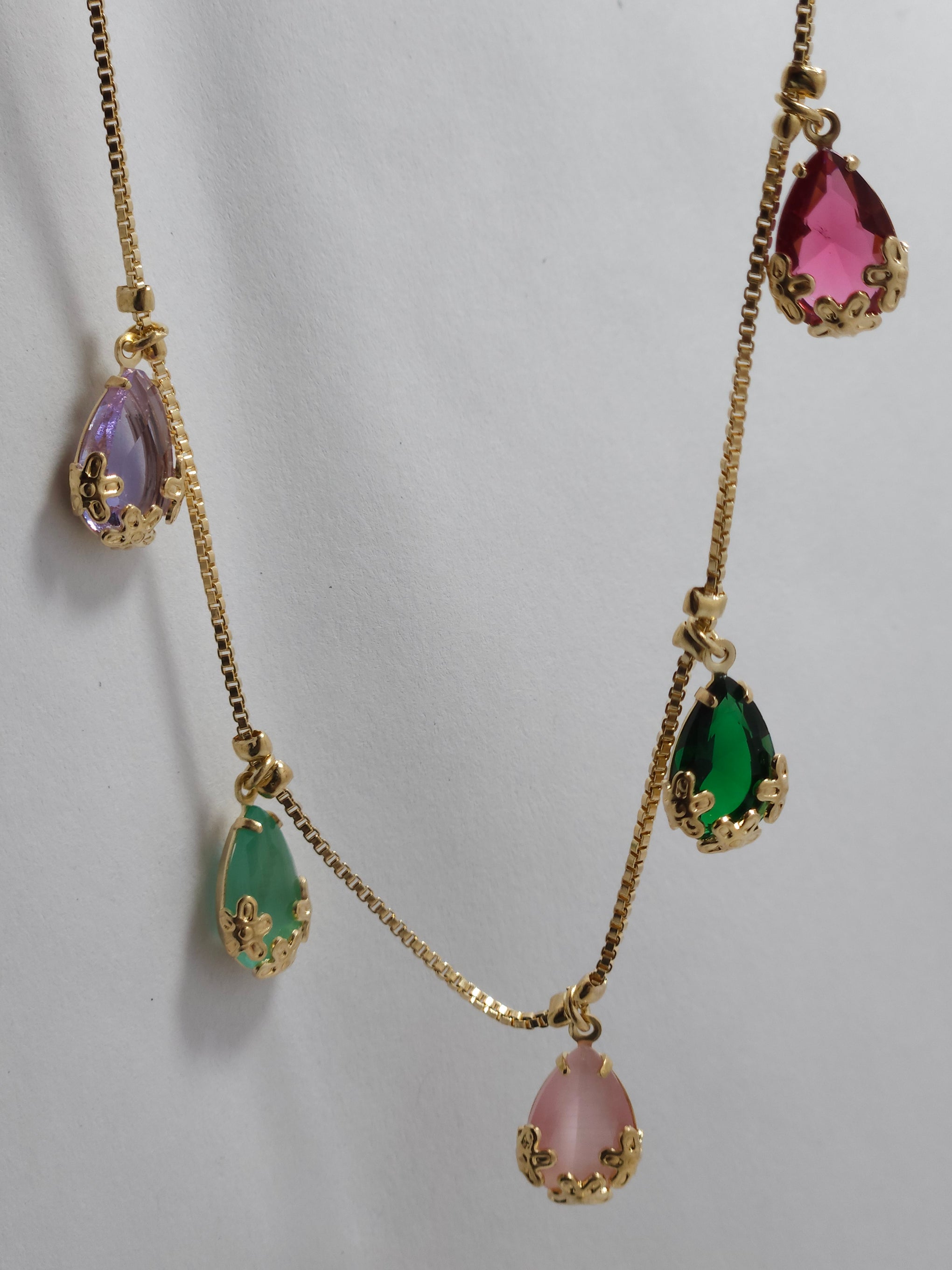 Multicolor Teardrop Pendant Necklace Set