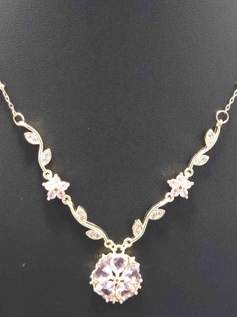 Floral Crystal Pendant Necklace – Gold-Tone Elegant Chain