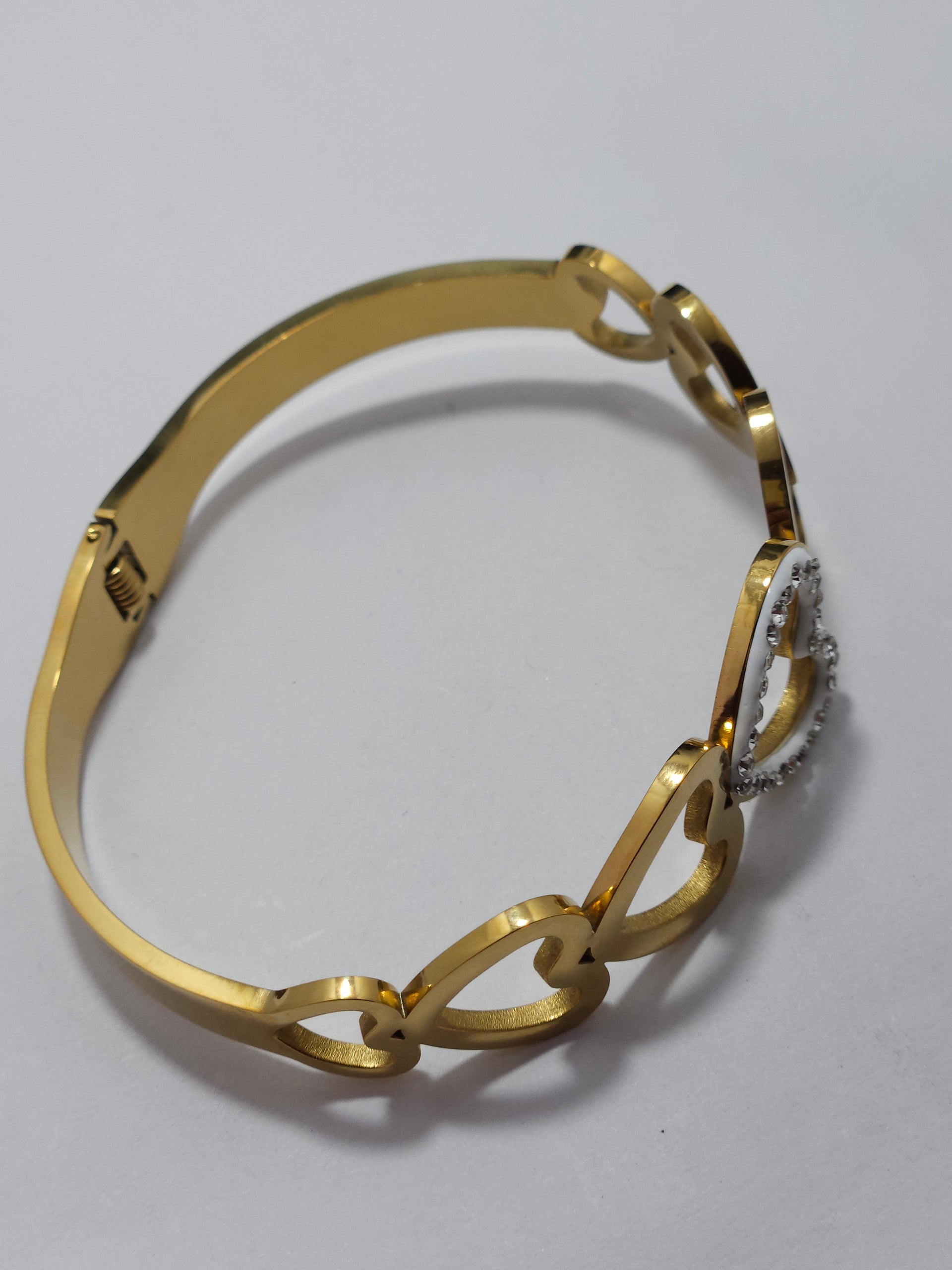 Crystal Heart Gold-Tone Open Cuff Bracelet – Romantic Charm Bangle