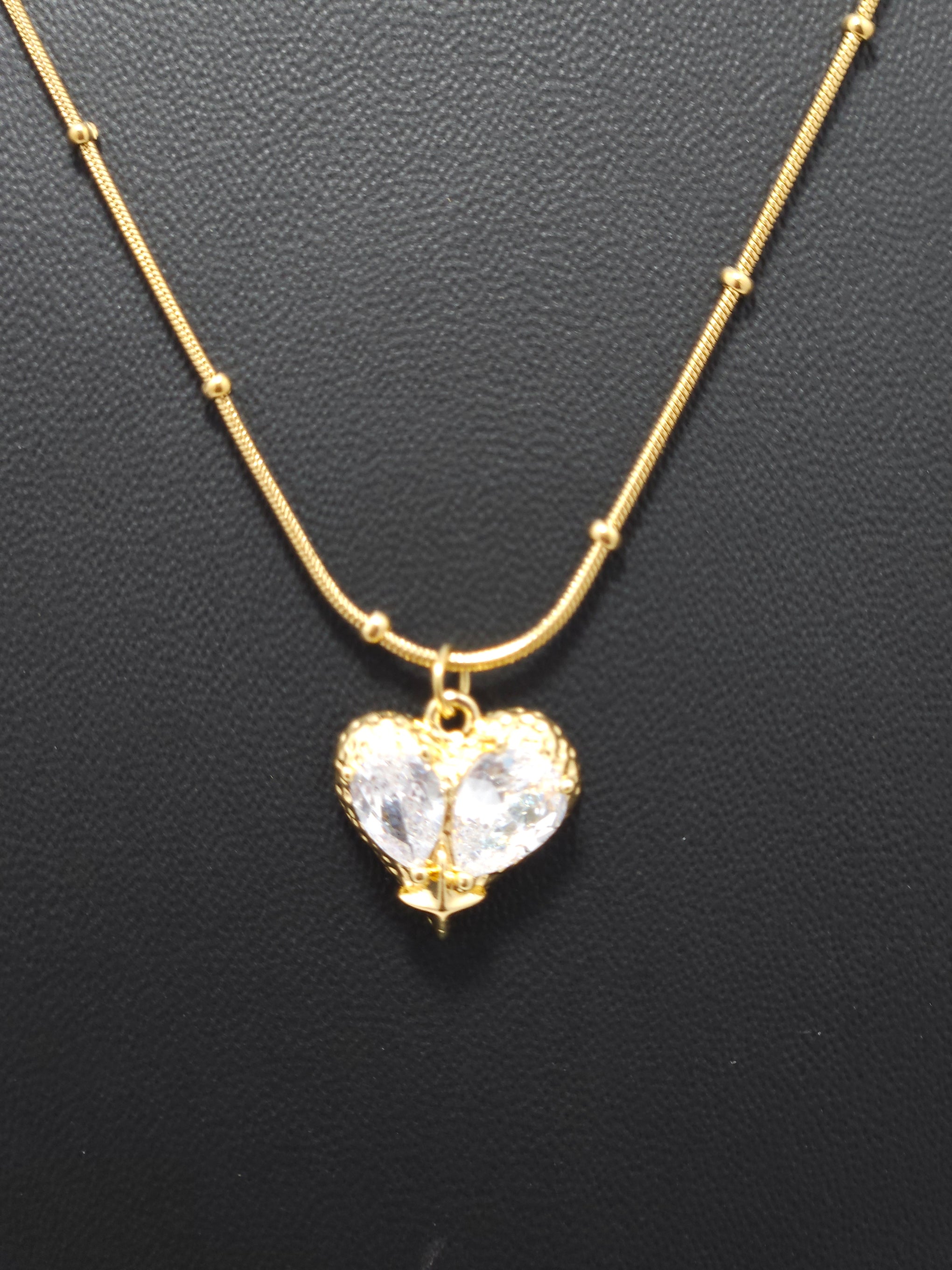 Crystal Heart Pendant Necklace – Gold-Tone Elegant Love Necklace