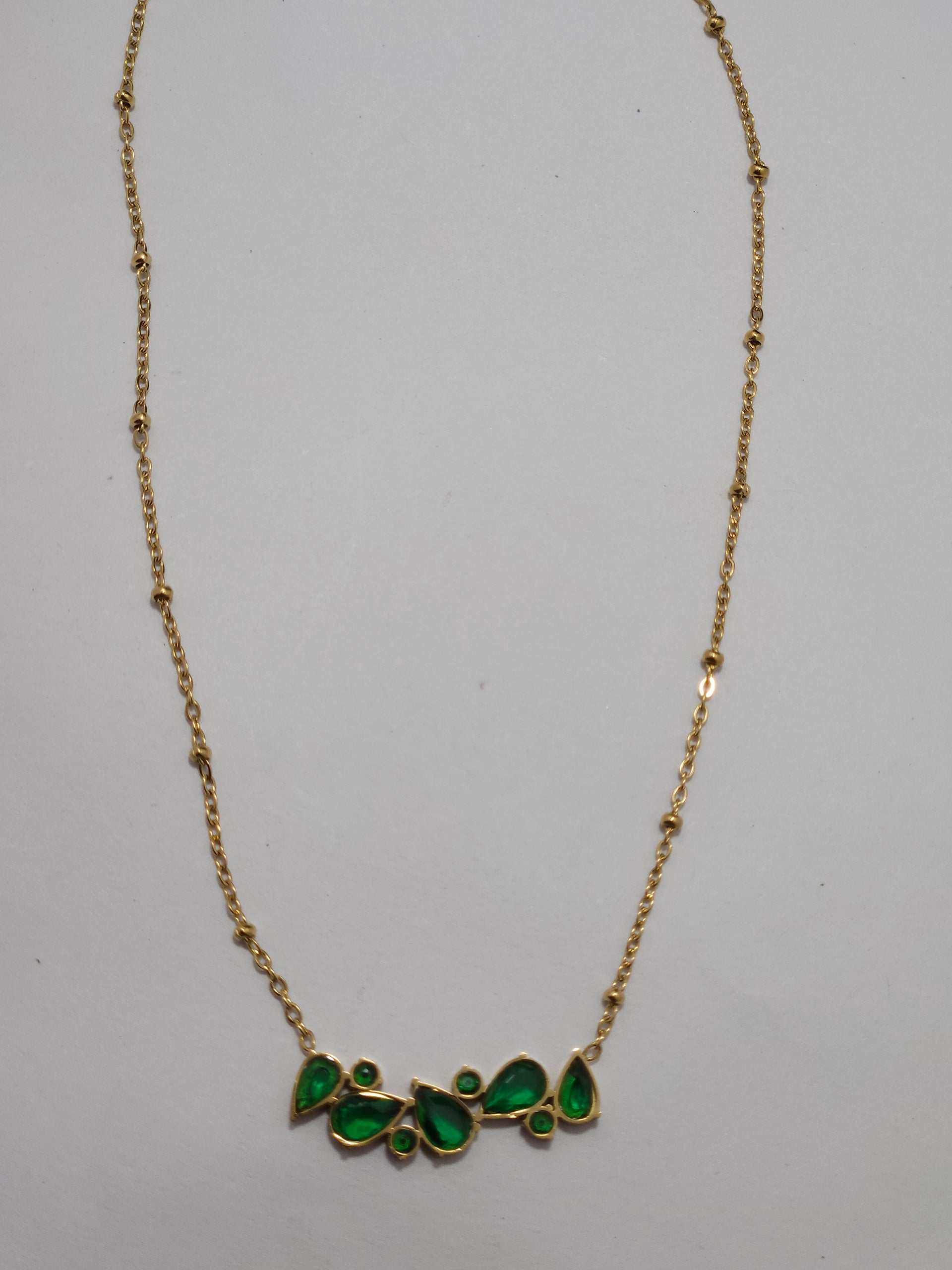 Emerald Leaf Crystal Necklace – Gold-Tone Nature Inspired Pendant Necklace