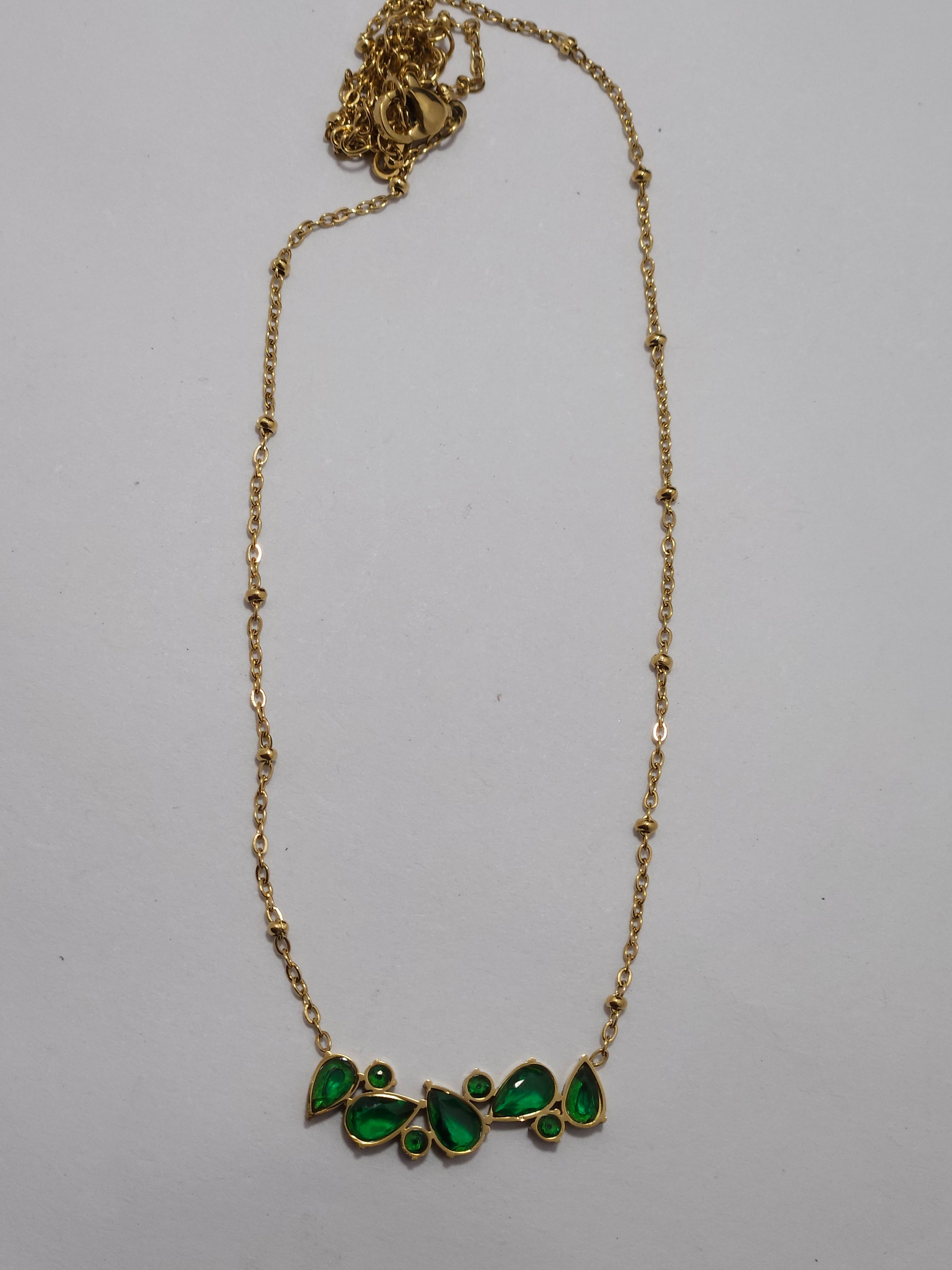 Emerald Leaf Crystal Necklace – Gold-Tone Nature Inspired Pendant Necklace