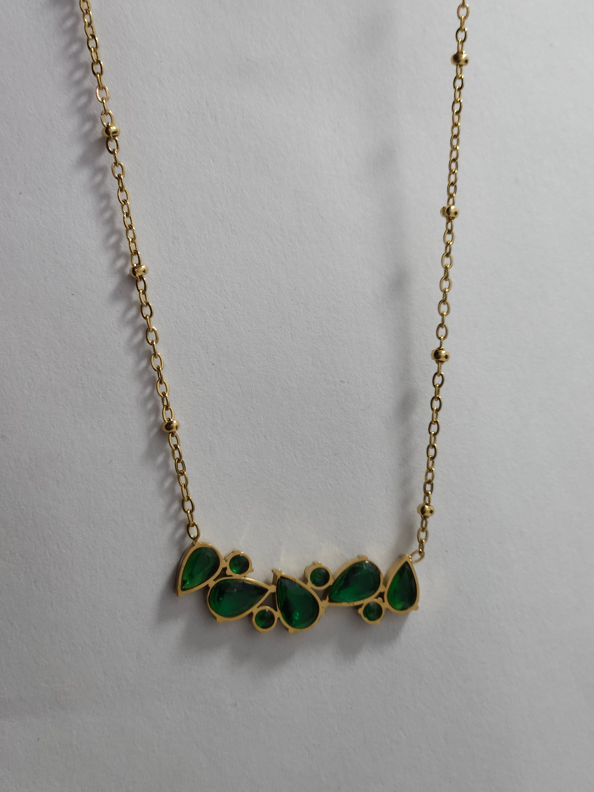 Emerald Leaf Crystal Necklace – Gold-Tone Nature Inspired Pendant Necklace
