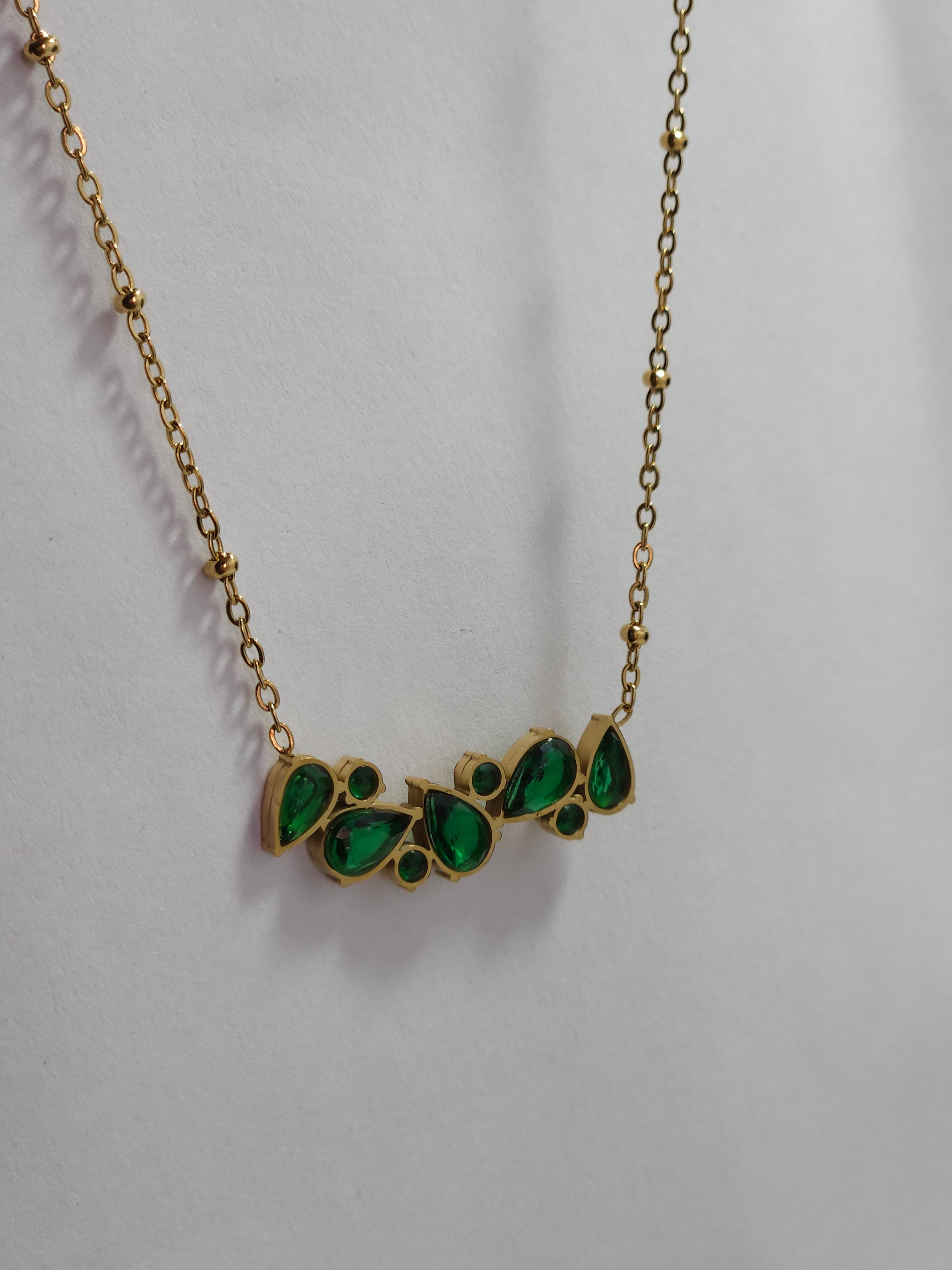 Emerald Leaf Crystal Necklace – Gold-Tone Nature Inspired Pendant Necklace