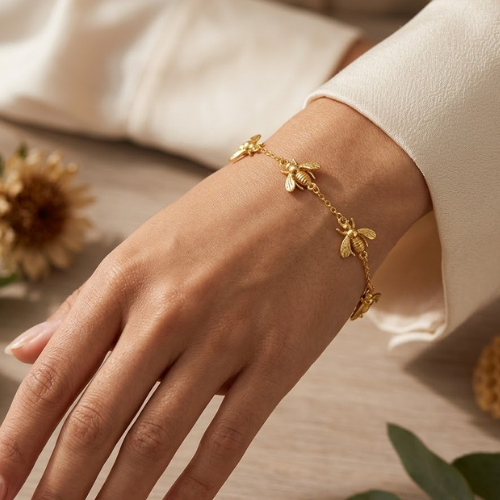 Golden Bee Charm Anti-Tarnish Anklet