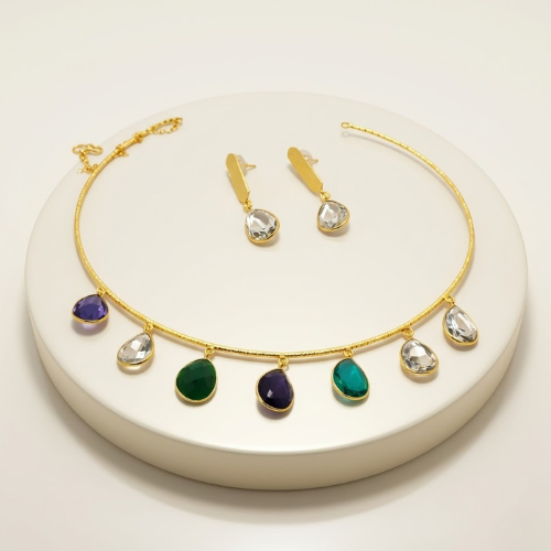 Emerald Drop Brass Necklace Set
