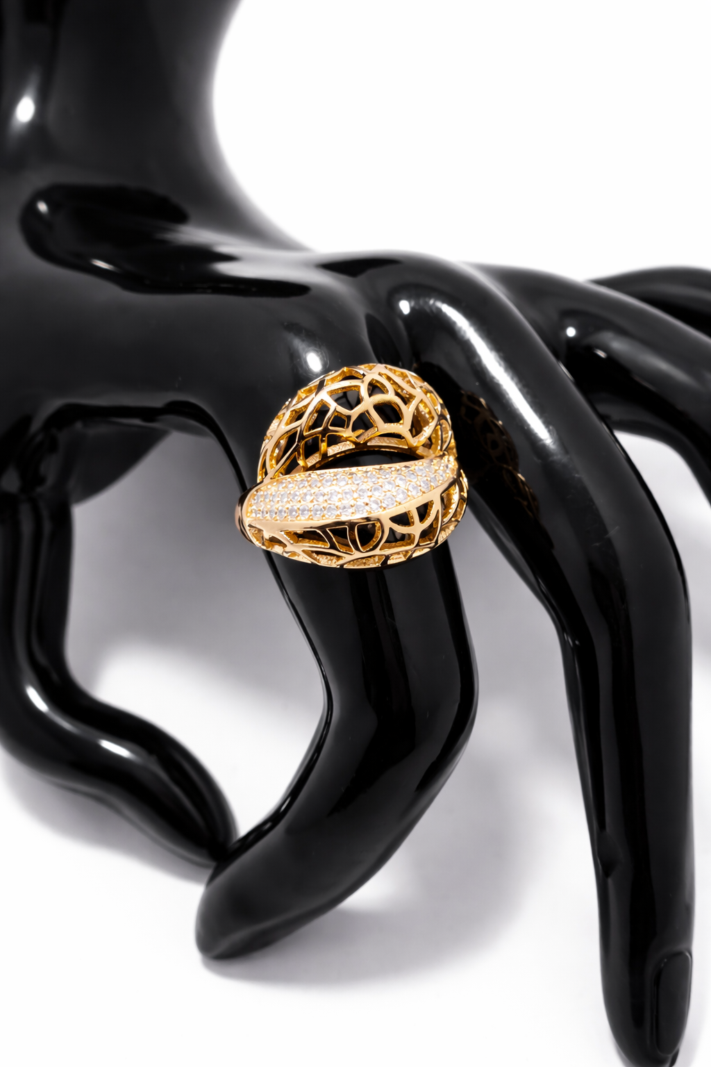 Luxe Crisscross American Diamond Statement Ring