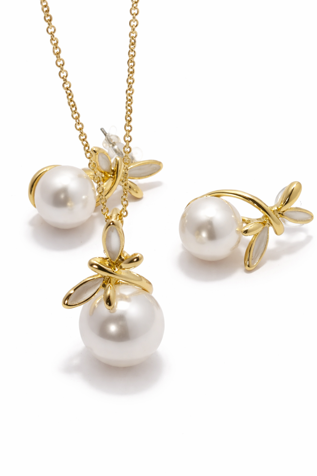 Pearl Bloom Anti-Tarnish Pendant Set