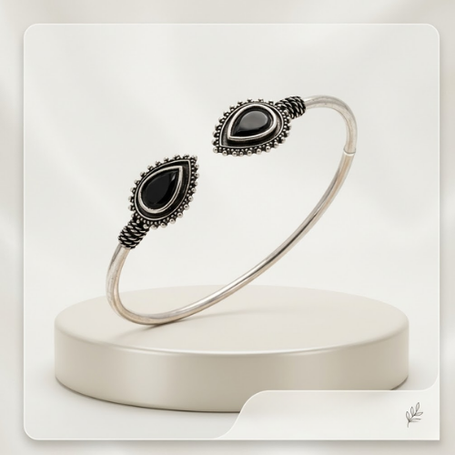 Royal Teardrop Oxidised Stone Cuff Bracelet