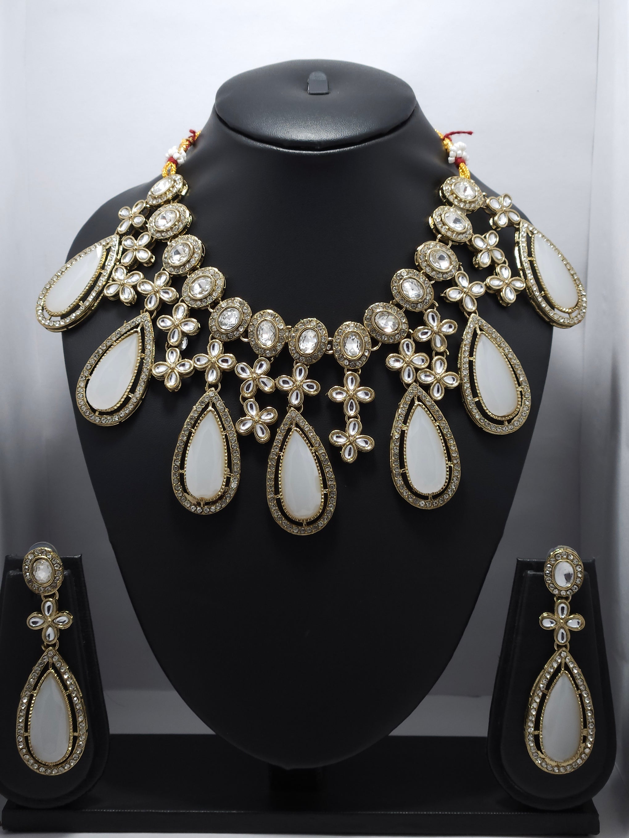 Pearl Teardrop Necklace Set – Elegant Floral Crystal Statement Jewelry Set