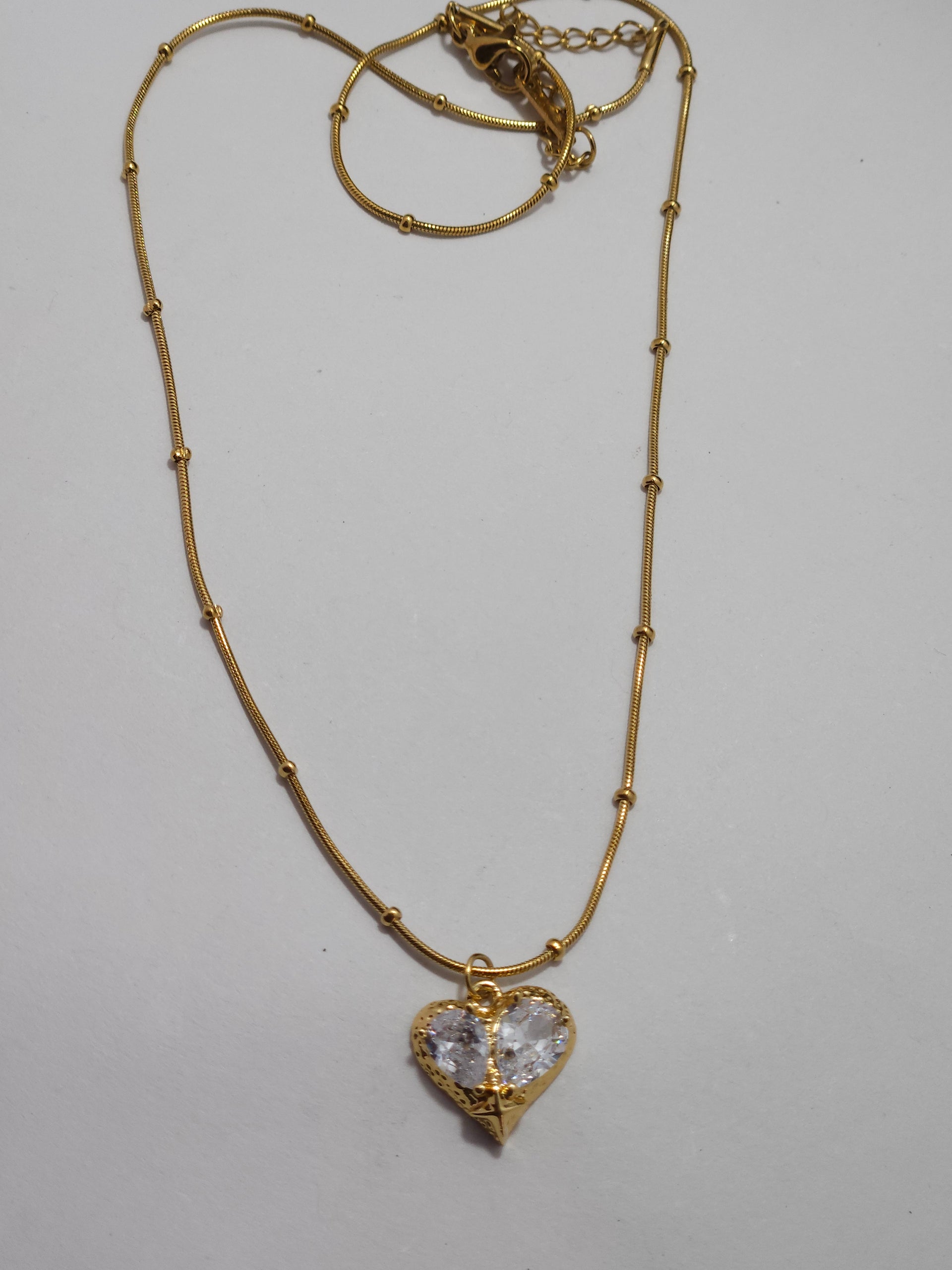 Crystal Heart Pendant Necklace – Gold-Tone Elegant Love Necklace