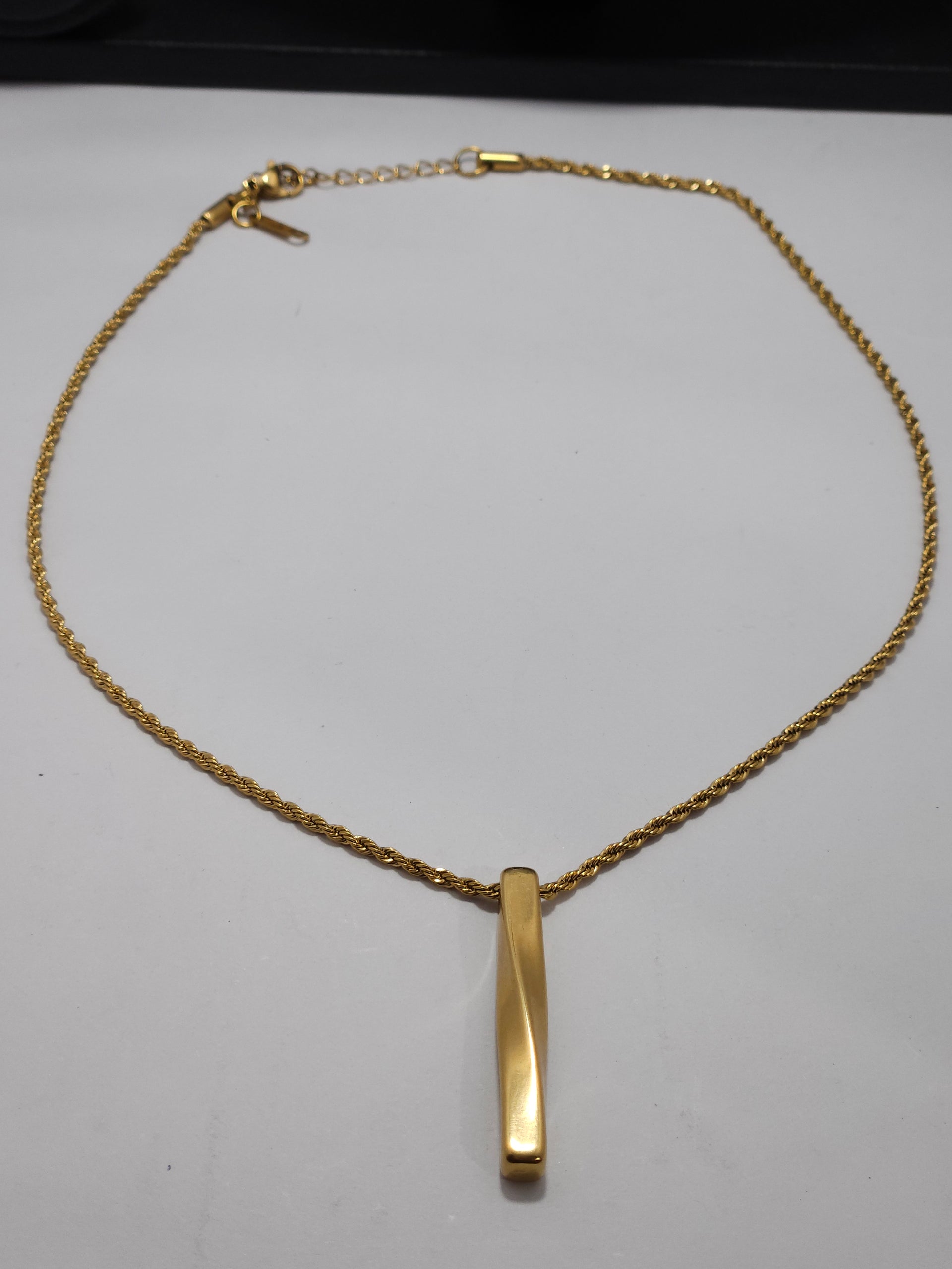 Anti-Tarnish Gold Minimal Bar Pendant Necklace