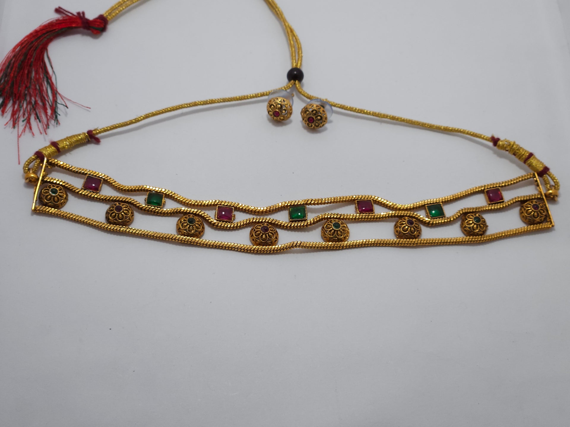 Traditional Gold-Tone Choker Necklace with Ruby & Emerald Accents