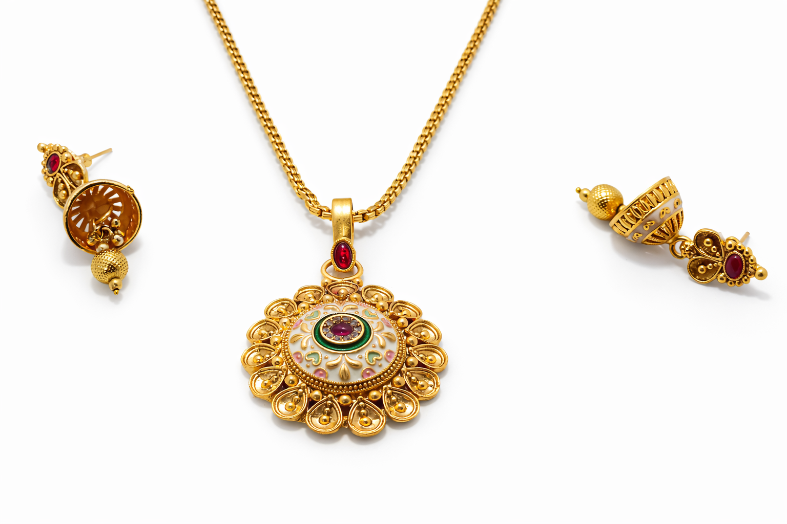 Rajsi Mandala Rajwadi Pendant Set