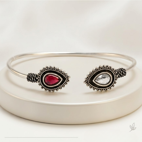 Royal Teardrop Oxidised Stone Cuff Bracelet