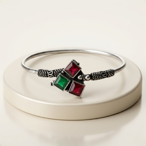 Vintage Royale Oxidised Stone Bracelet