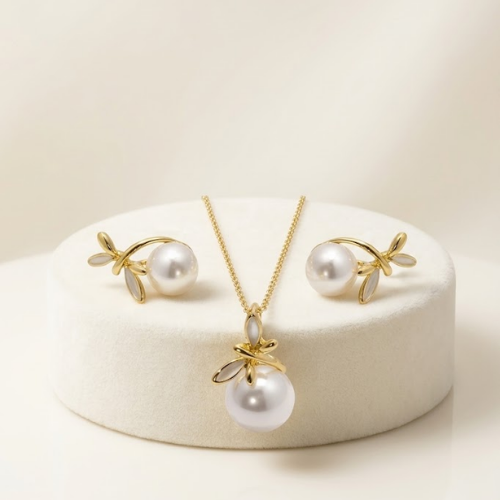 Pearl Bloom Anti-Tarnish Pendant Set
