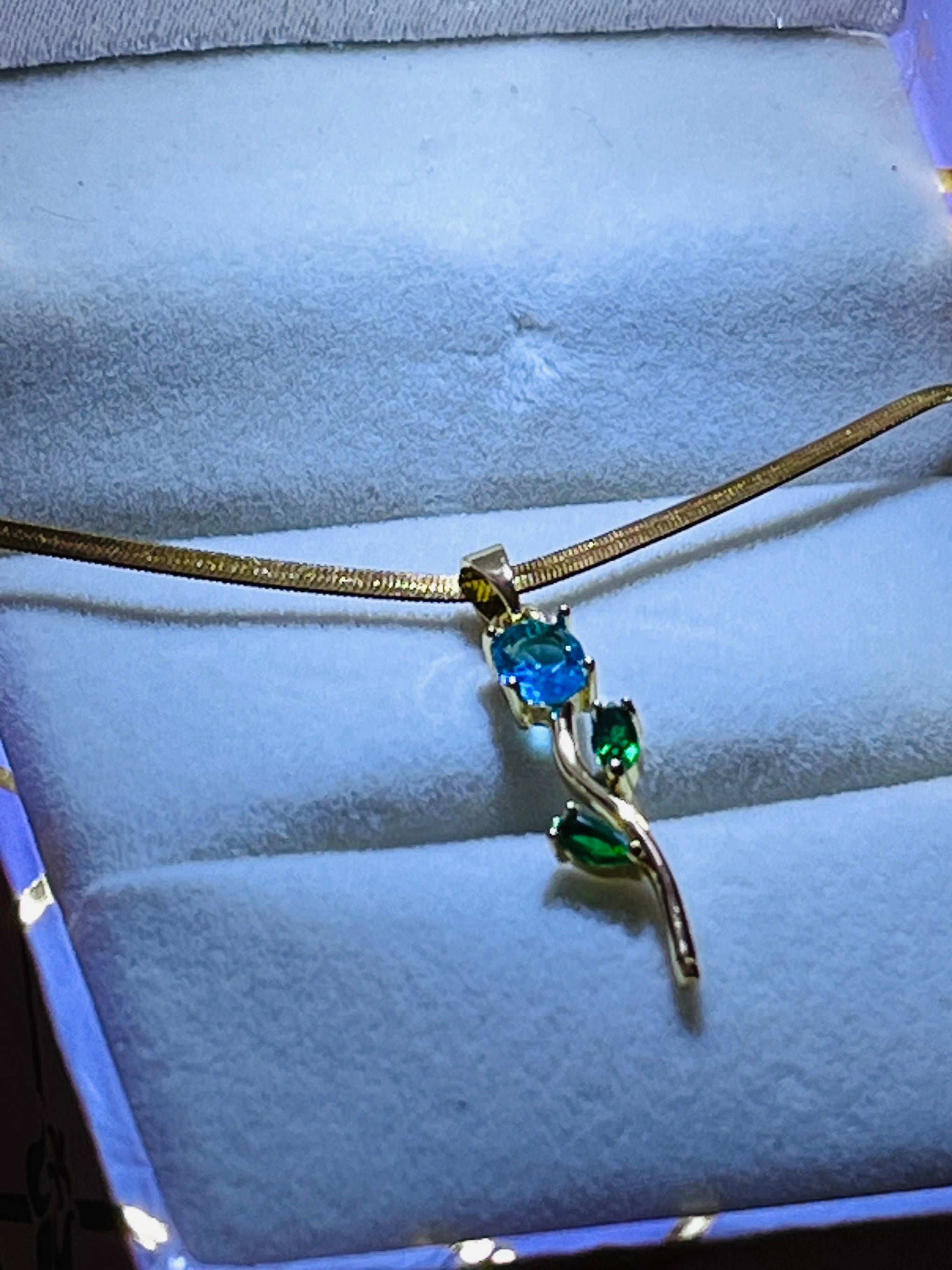 Blue Blossom Pendant Necklace – Gold-Tone Floral Crystal Necklace